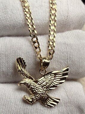 14K Yellow Gold Eagle Pendant With 2.7mm Cuban Chain - 22 inch